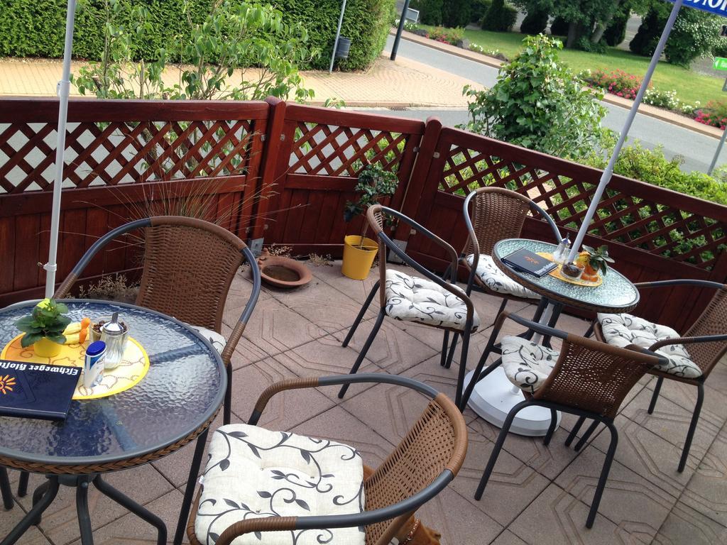 Café&Pension Meine Sonne ... Sole Mio Bad Sooden-Allendorf Extérieur photo
